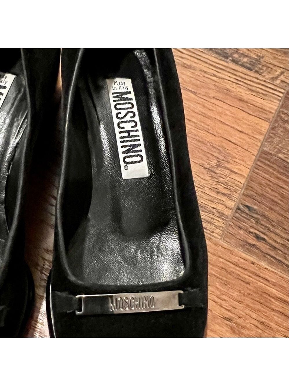 Moschino black suede loafers. Made in Italy Size 37 - Picture 2 of 9
